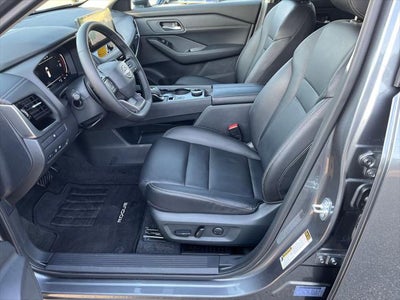 2026 Nissan Rogue SL