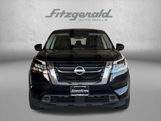 2023 Nissan Pathfinder S