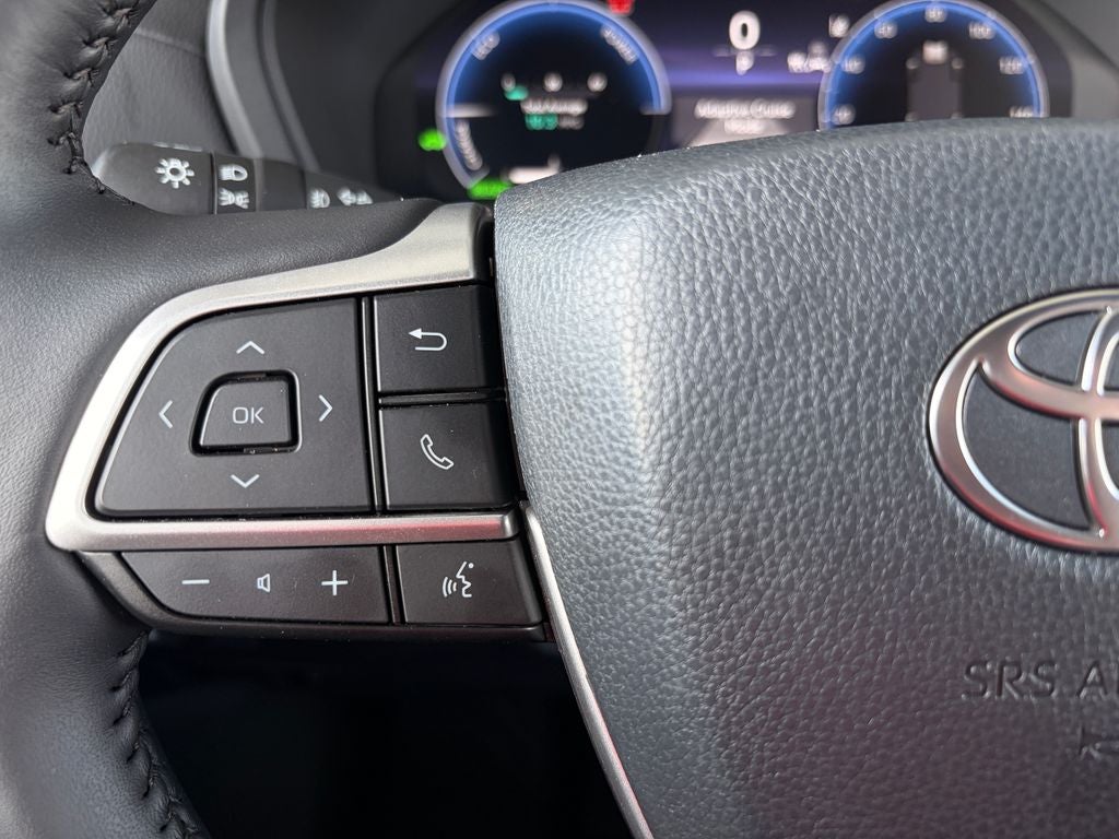 2026 Toyota GRAND HIGHLANDER HEV Nightshade Edition