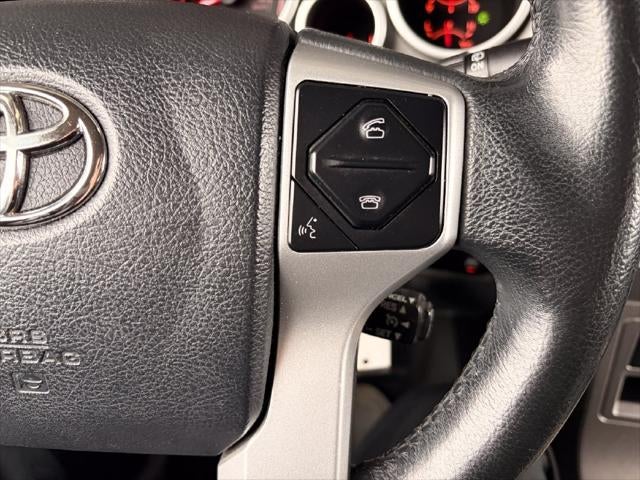 2017 Toyota Sequoia SR5 5.7L