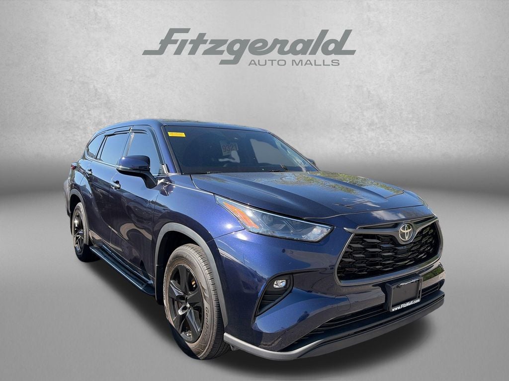 2022 Toyota HIGHLANDER LE