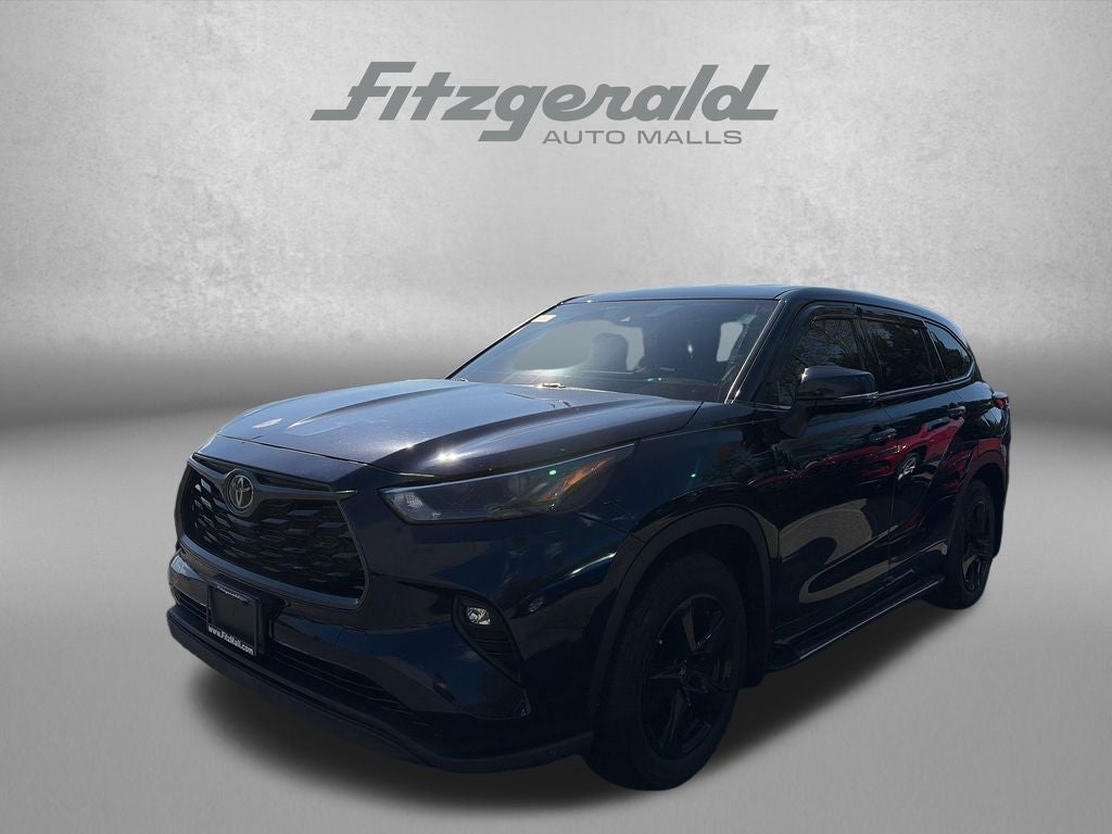 2022 Toyota HIGHLANDER LE
