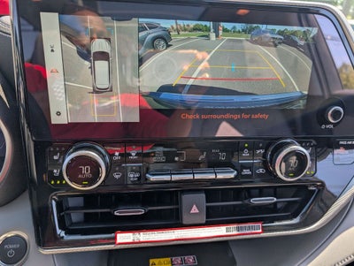 2026 Toyota Highlander Hybrid Hybrid Platinum