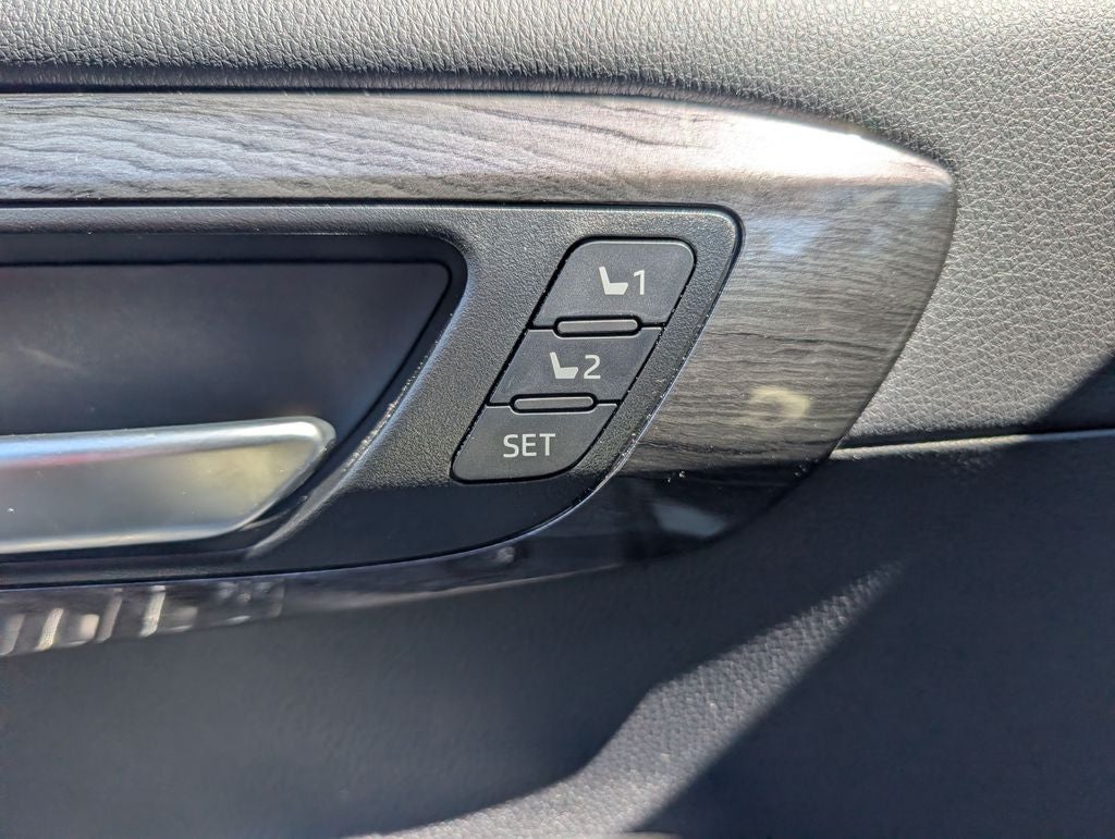 2026 Toyota Highlander Hybrid Hybrid Platinum