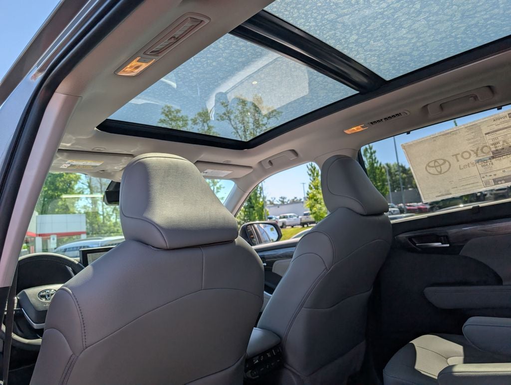 2026 Toyota Highlander Hybrid Hybrid Platinum
