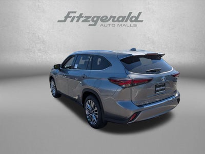 2026 Toyota Highlander Hybrid Hybrid Platinum