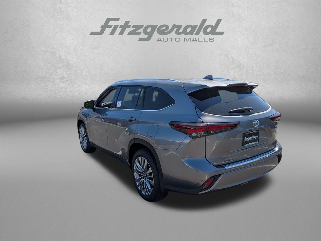2026 Toyota Highlander Hybrid Hybrid Platinum