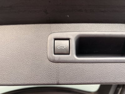 2025 Toyota Highlander Hybrid Platinum