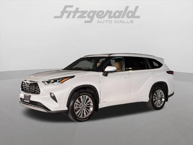 2025 Toyota Highlander Hybrid Platinum