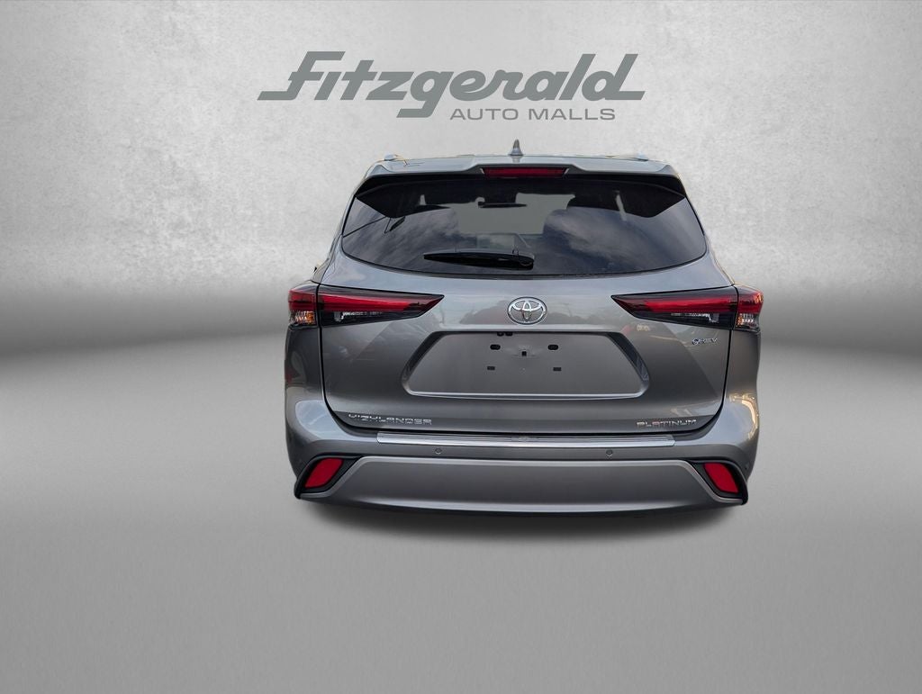 2026 Toyota Highlander Hybrid Hybrid Platinum