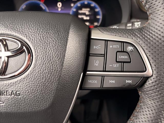 2026 Toyota Sienna Platinum 7 Passenger