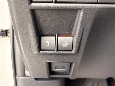 2026 Toyota Sienna Platinum 7 Passenger