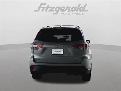2014 Toyota HIGHLANDER XLE V6