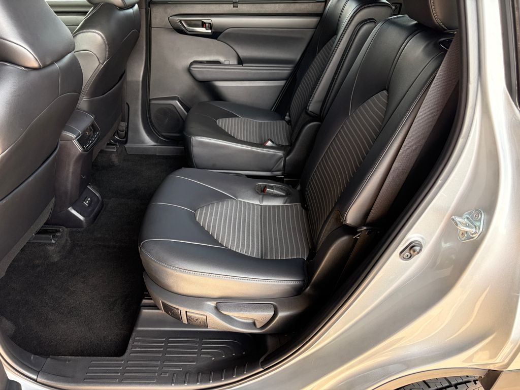 2024 Toyota Highlander XSE