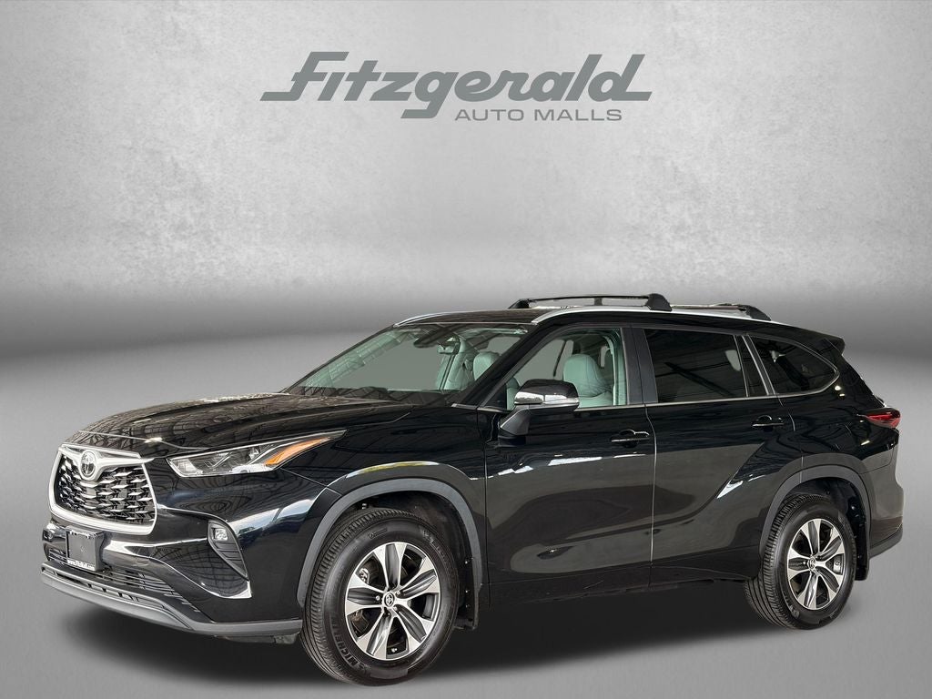 2024 Toyota Highlander XLE