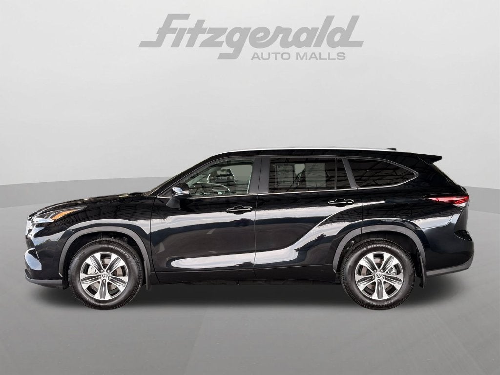 2026 Toyota Highlander XLE
