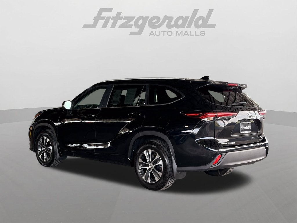 2026 Toyota Highlander XLE