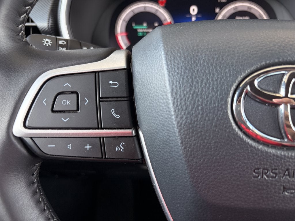 2025 Toyota Highlander XSE