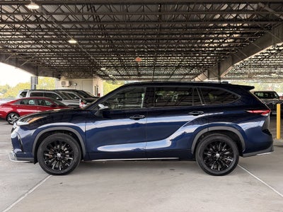 2025 Toyota Highlander XSE
