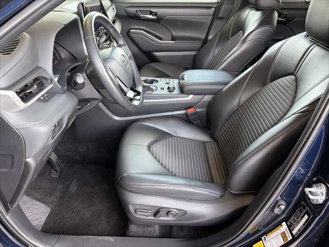 2025 Toyota Highlander XSE