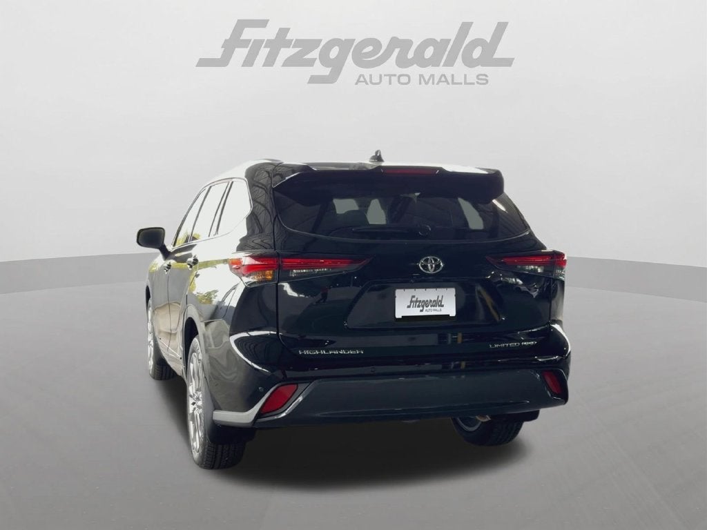 2026 Toyota Highlander Limited
