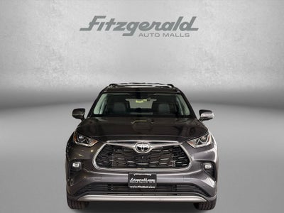 2023 Toyota Highlander Platinum