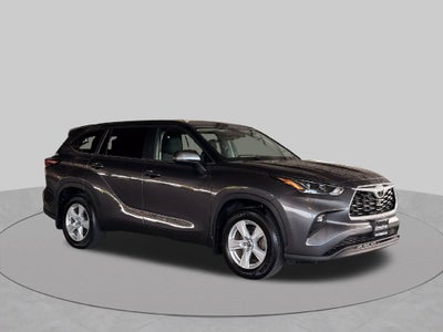 2025 Toyota Highlander LE