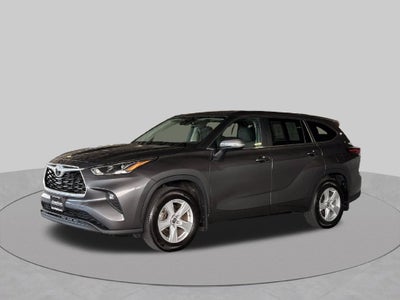 2025 Toyota Highlander LE