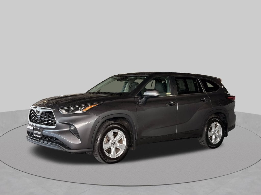 2025 Toyota Highlander LE