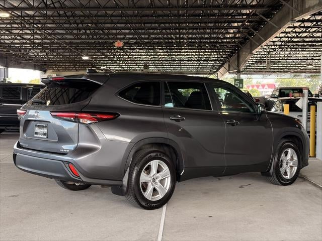 2025 Toyota Highlander LE