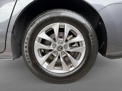 2025 Toyota Sienna LE 8 Passenger