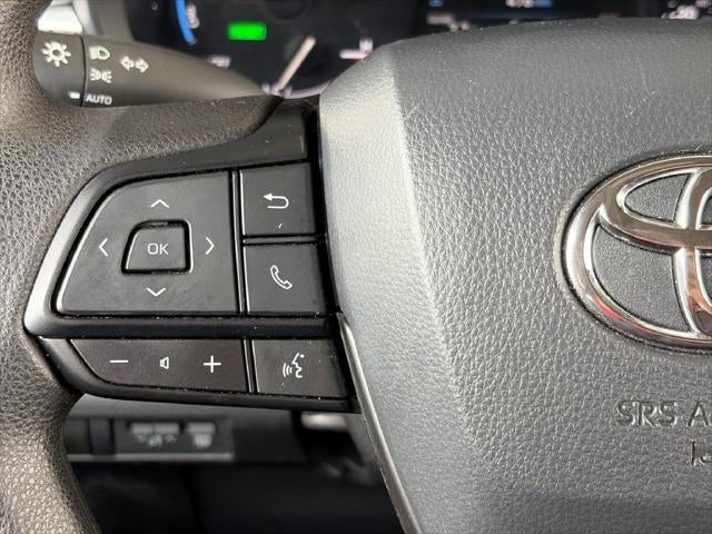 2026 Toyota Sienna LE 8 Passenger