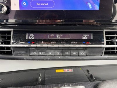 2026 Toyota Sienna LE 8 Passenger