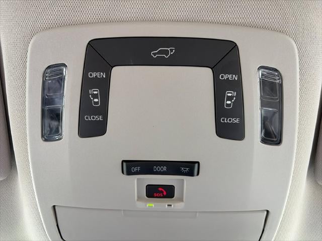 2026 Toyota Sienna LE 8 Passenger