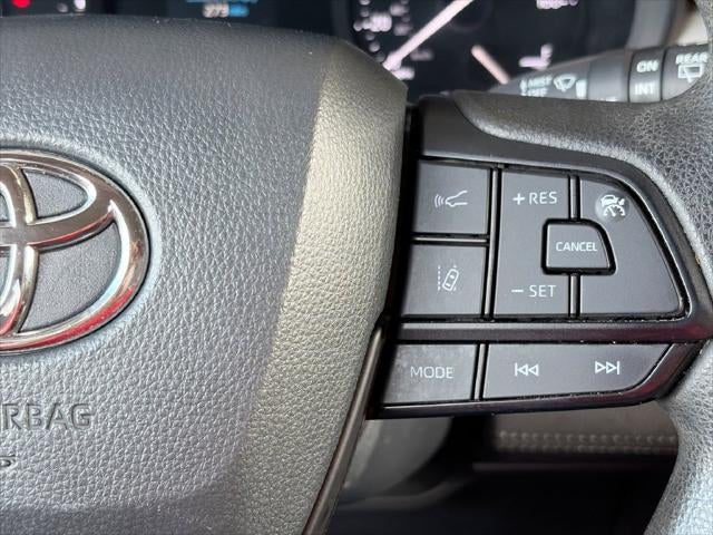 2024 Toyota Sienna LE 8 Passenger