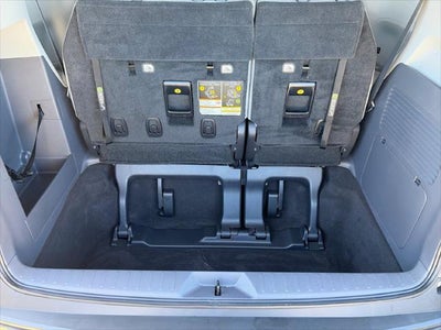 2022 Toyota Sienna LE 8 Passenger