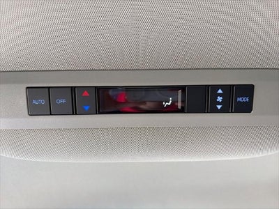 2022 Toyota Sienna LE 8 Passenger