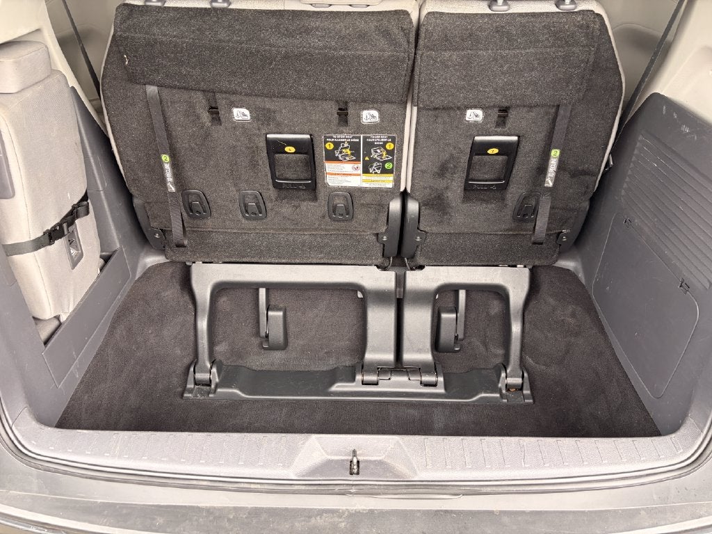 2024 Toyota Sienna LE 8 Passenger