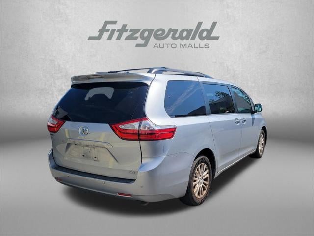 2015 Toyota SIENNA XLE 3.5L XLE 8 Passenger