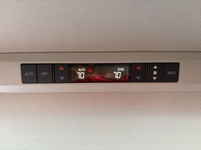 2024 Toyota Sienna XLE 8 Passenger