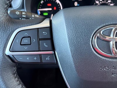 2024 Toyota Sienna XLE 8 Passenger