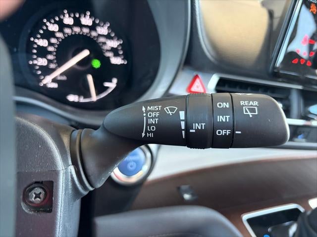 2024 Toyota Sienna XLE 8 Passenger