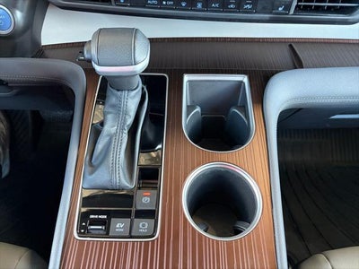2024 Toyota Sienna XLE 8 Passenger