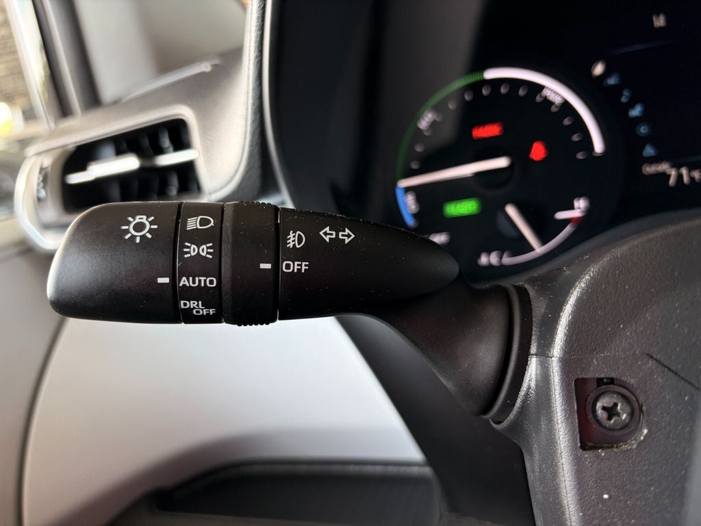 2025 Toyota Sienna XLE 8 Passenger
