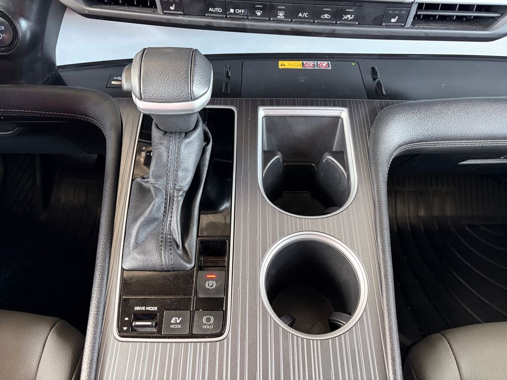2025 Toyota Sienna XLE 8 Passenger