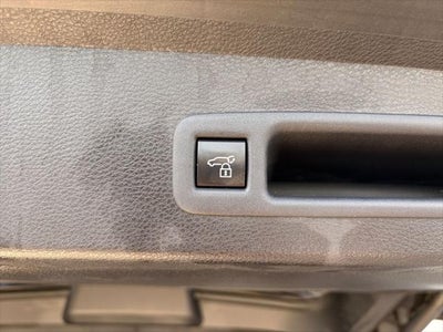 2025 Toyota Sienna XLE 8 Passenger