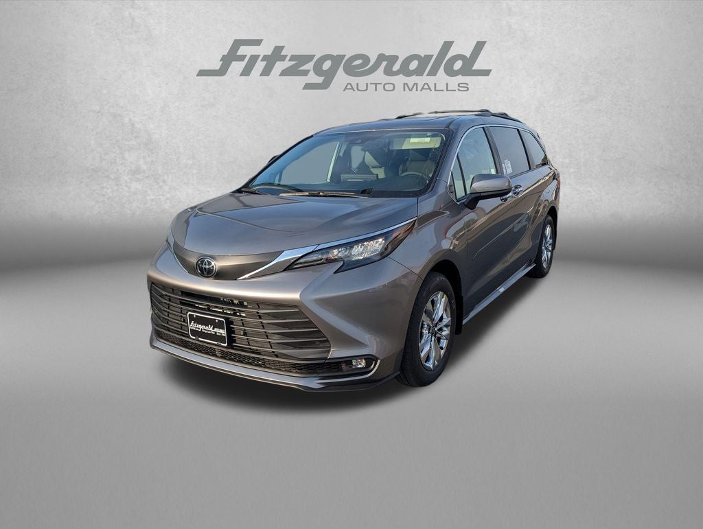2026 Toyota Sienna XLE