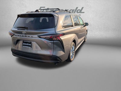 2026 Toyota Sienna XLE