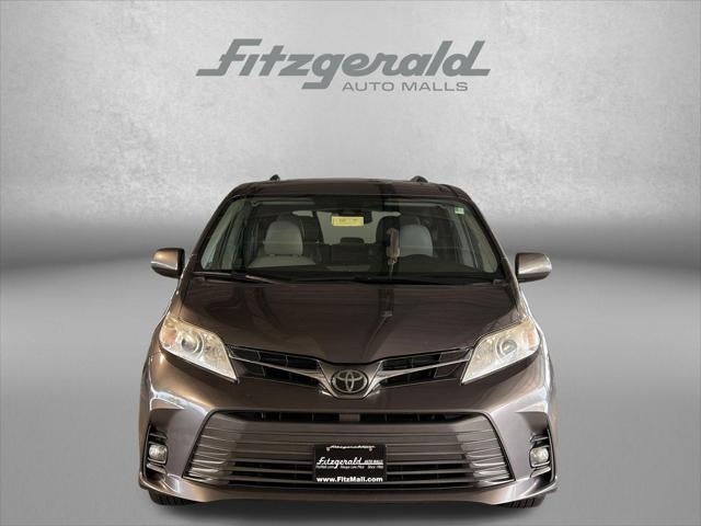 2019 Toyota SIENNA XLE 3.5L XLE 8 Passenger