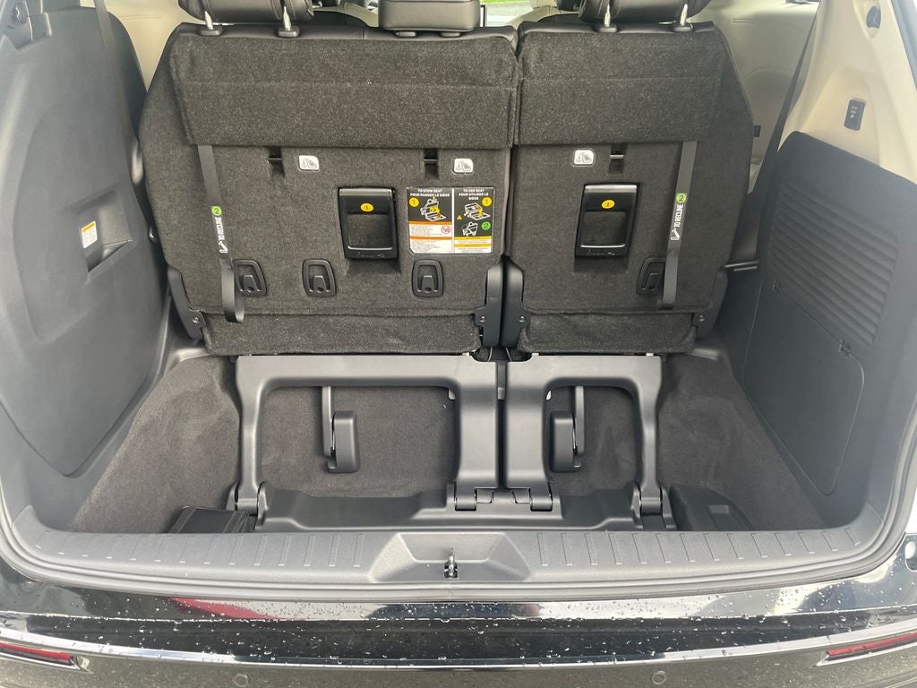 2026 Toyota Sienna Limited 7 Passenger